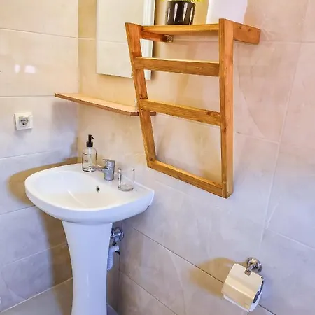 4 Homes Apartment